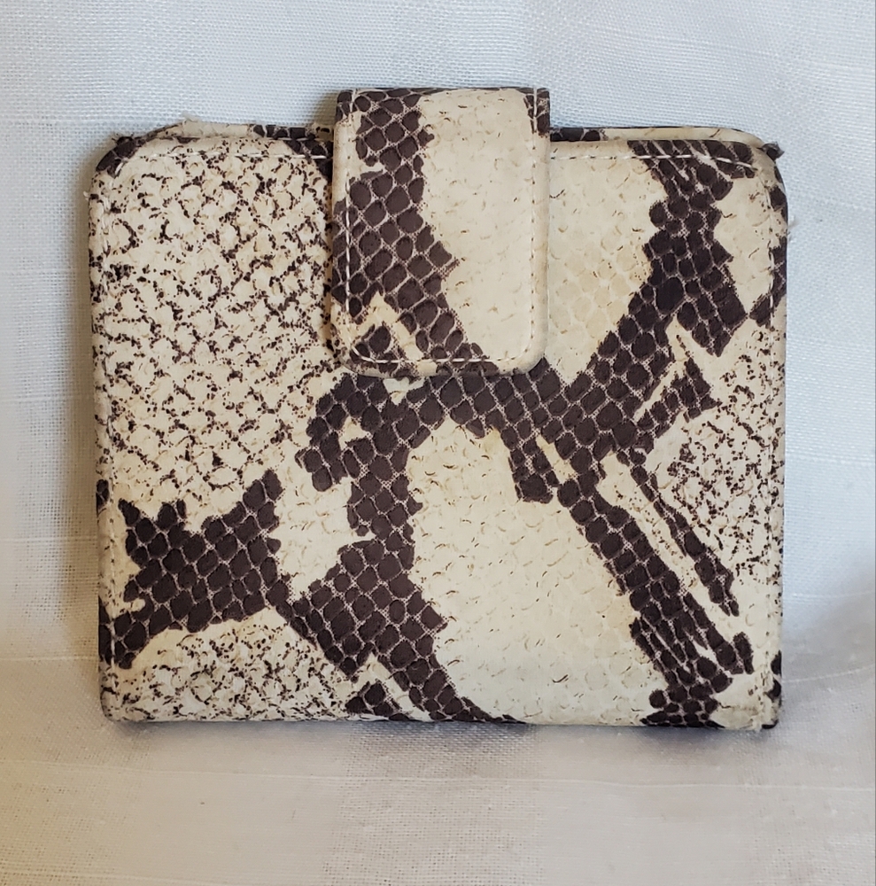 Liz Claiborne Beige/Brown Snakeskin Bifold Wallet